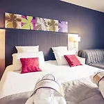Hotel Mercure Centre 4*