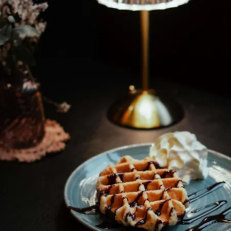 Mercure Centre Hotel 4*