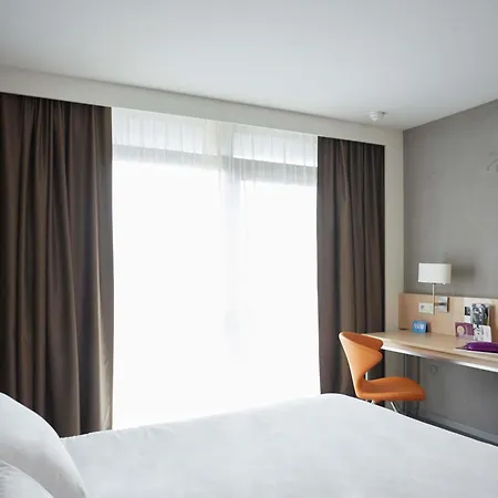 Mercure Centre Hotel 4*