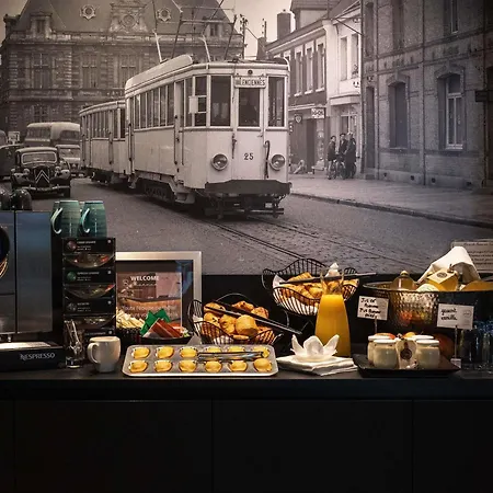 Mercure Centre Hotel 4*