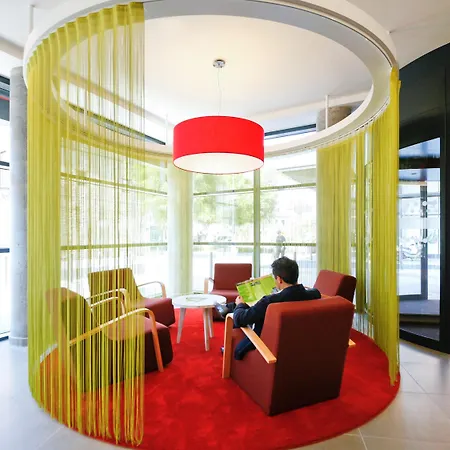 Mercure Centre