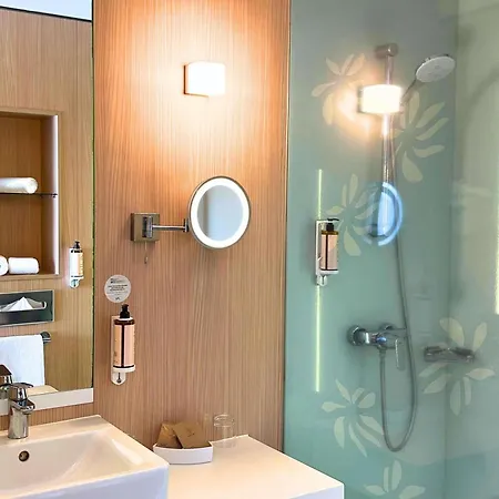 Hotel Mercure Centre 4*
