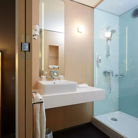 Mercure Centre Hotel