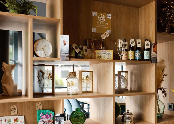 Mercure Centre Hotel 4*